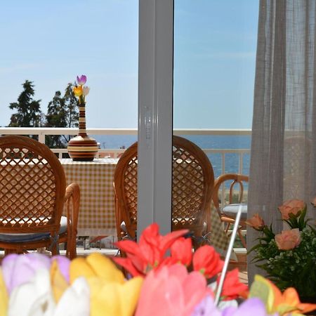 Panos Apartments Геракини Экстерьер фото