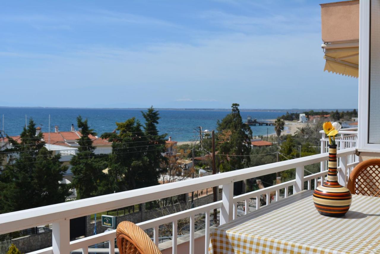 Panos Apartments Геракини Экстерьер фото